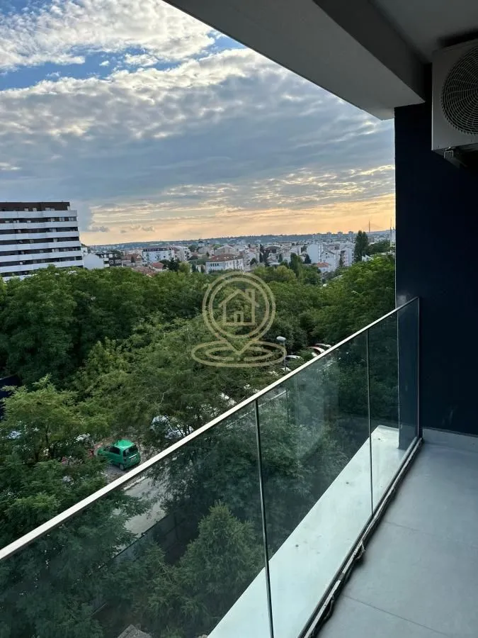 Rent, two bedroom apartment, 47m², Vračar Sve Podlokacije, Beograd