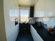 Izdavanje, četvorosoban stan, 115m², Bulevar Evrope, Novi Sad Sve Podlokacije - image 4