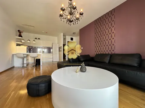 Izdavanje, jednosoban stan, 53m², City Kvart, Podgorica - image 5