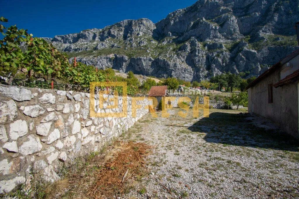 Prodaja, plac, 1028m², Nikšić, Crna Gora