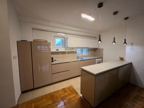 Izdavanje, trosoban stan, 80m², Marger, Niš - image 4