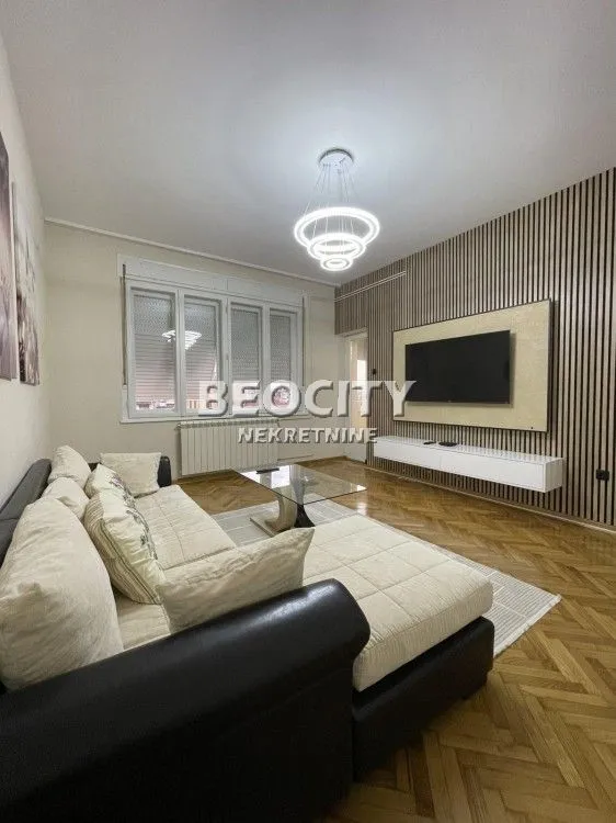 Izdavanje, dvosoban stan, 58m², Bajlonijeva Pijaca, Beograd