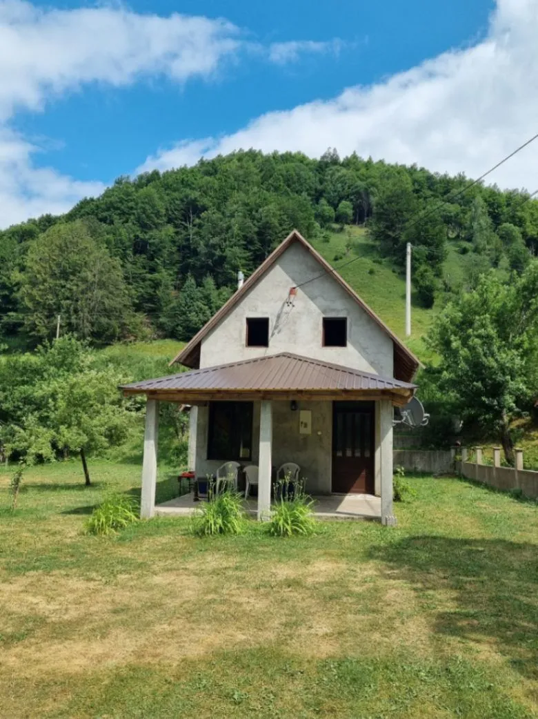 Stan-na-dan, kuća, 80m², Veruša, Podgorica