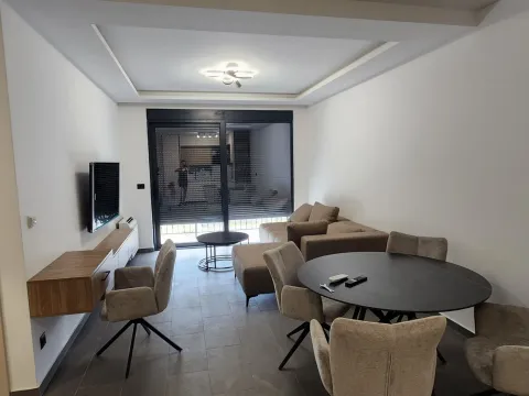 Rent, one bedroom apartment, 53m², Pod Kuk, Tivat - image 10