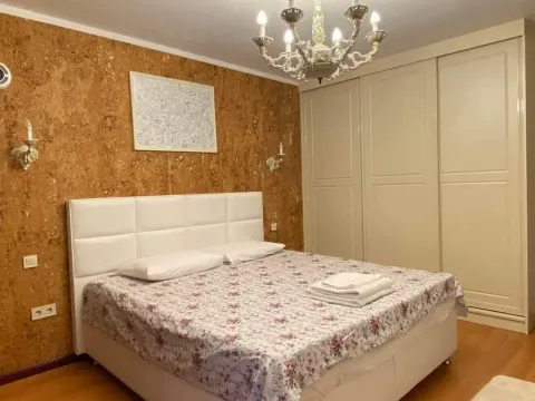 Prodaja, trosoban stan, 121m², Petrovac, Budva - image 9