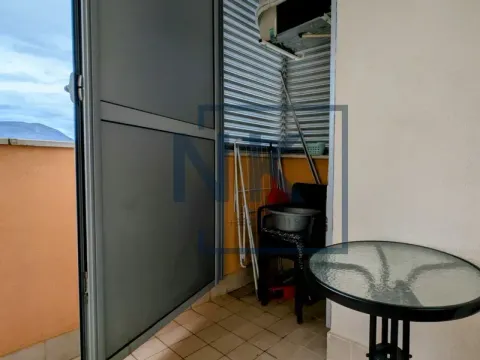 Rent, one bedroom apartment, 55m², City Kej, Podgorica - image 10