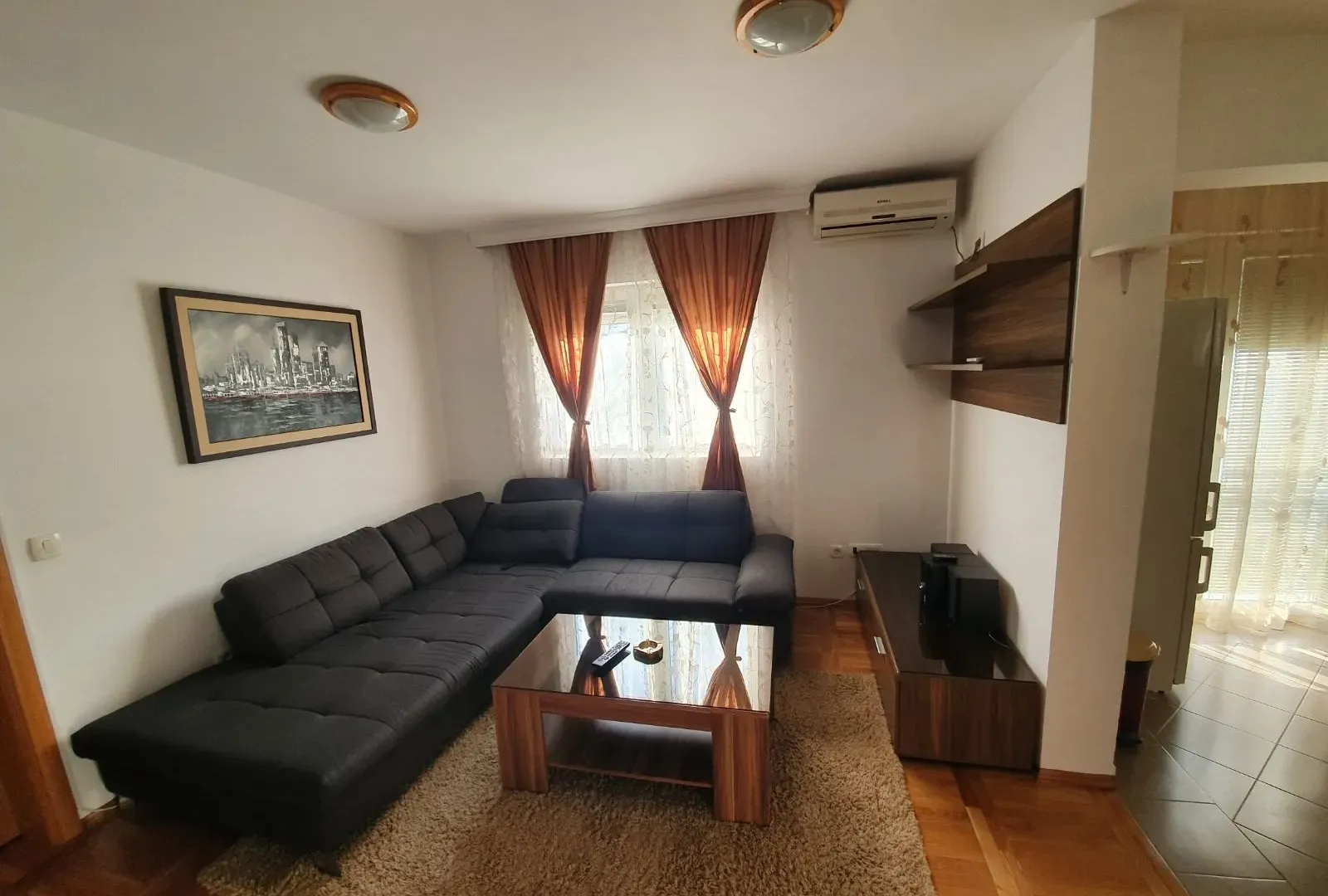Izdavanje, stan, 44m², Blok 9, Podgorica