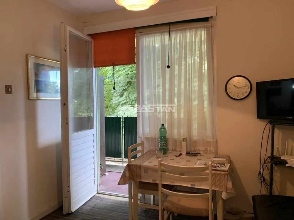 Sale, two bedroom apartment, 61m², Brace Jerković, Voždovac Sve Podlokacije