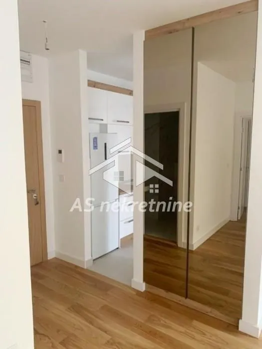 Izdavanje, dvosoban stan, 67m², Novi Beograd Sve Podlokacije, Beograd