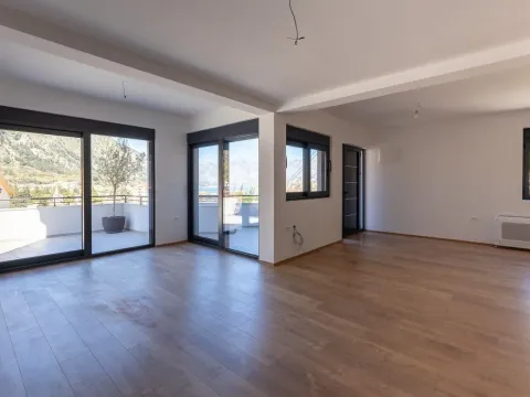 Prodaja, kuća, 160m², Škaljari, Kotor - image 34