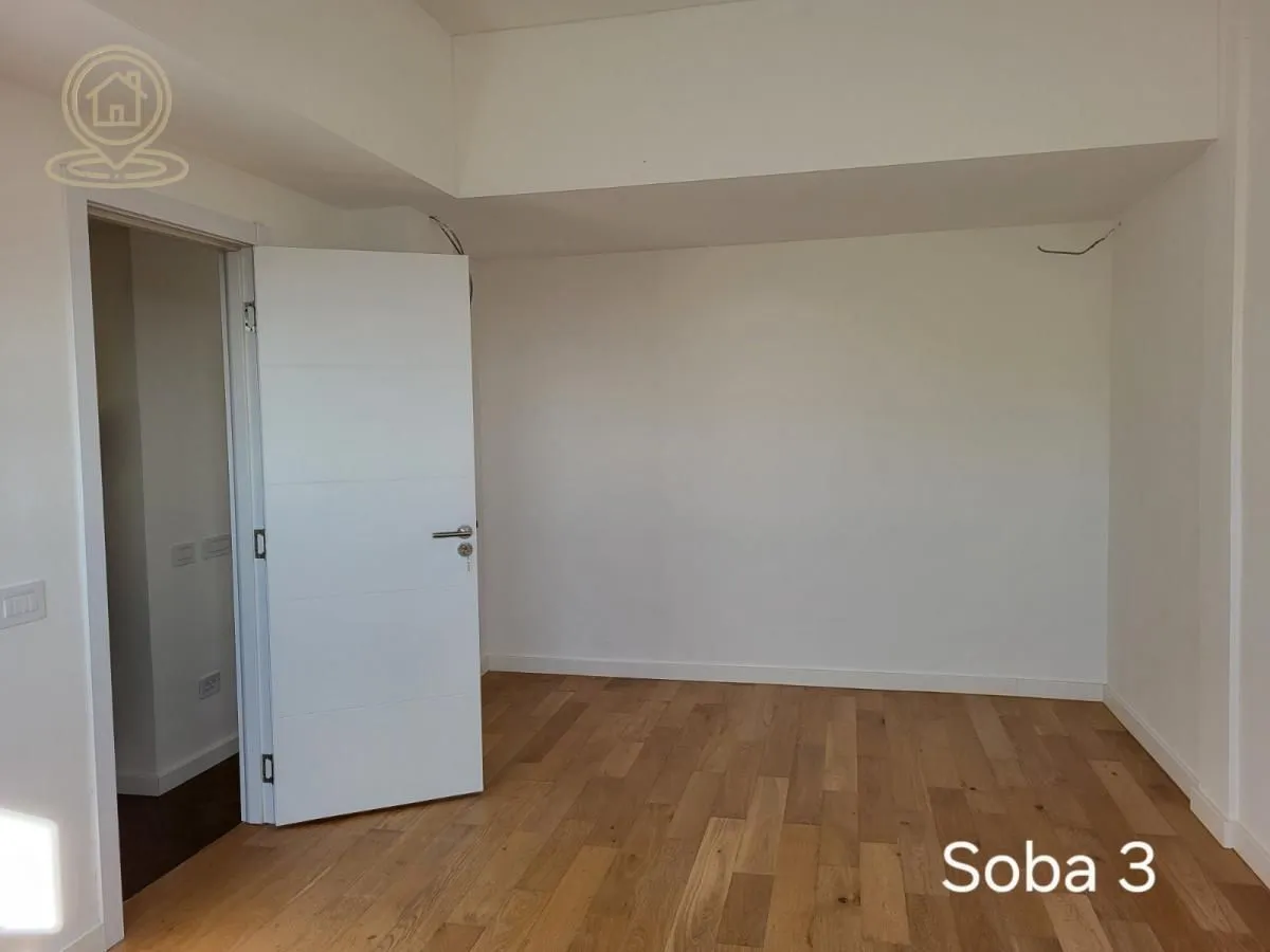 Prodaja, četvorosoban stan, 144m², Liman 4, Novi Sad Sve Podlokacije