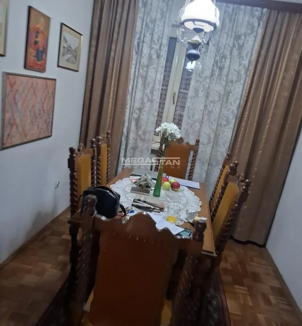 Sale, two bedroom apartment, 73m², Vračar Sve Podlokacije, Beograd