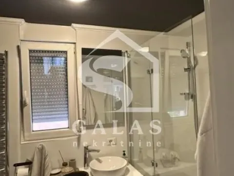 Prodaja, trosoban stan, 103m², Kalenić Pijaca, Vračar Sve Podlokacije - image 9