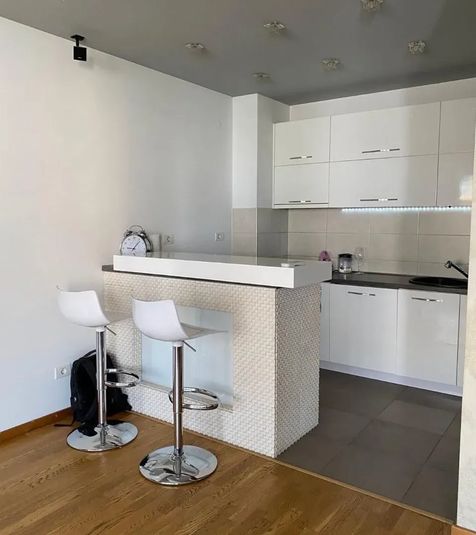 Rent, two bedroom apartment, 75m², City Kvart, Podgorica