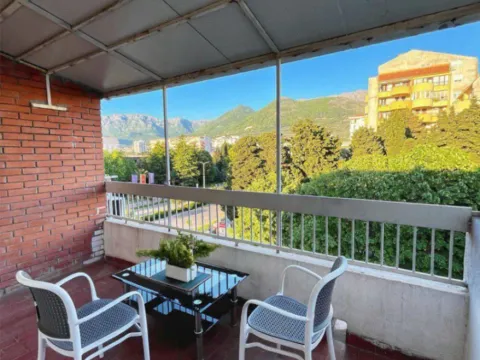 Izdavanje, garsonjera, 33m², Centar, Bar - image 5