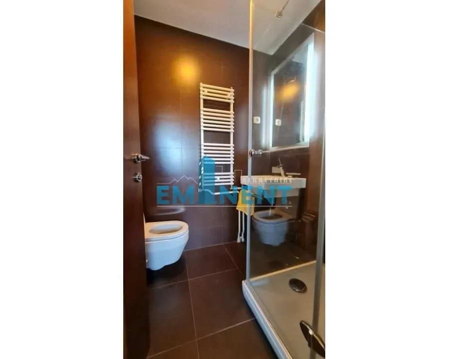 Sale, house, 360m², Bezanijska Kosa 2, Bežanijska Kosa Sve Podlokacije