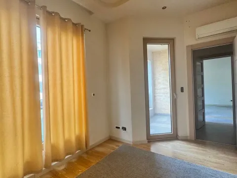 Sale, two bedroom apartment, 60m², Centar, Budva - image 6