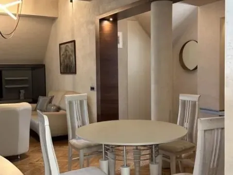 Rent, four bedroom apartment, 197m², Banovo Brdo, Beograd - image 7