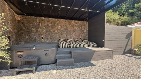 Rent, two bedroom apartment, 65m², Tripovići, Tivat - image 12