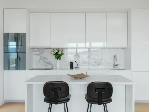 Izdavanje, četvorosoban stan, 273m², Marići, Tivat - image 21