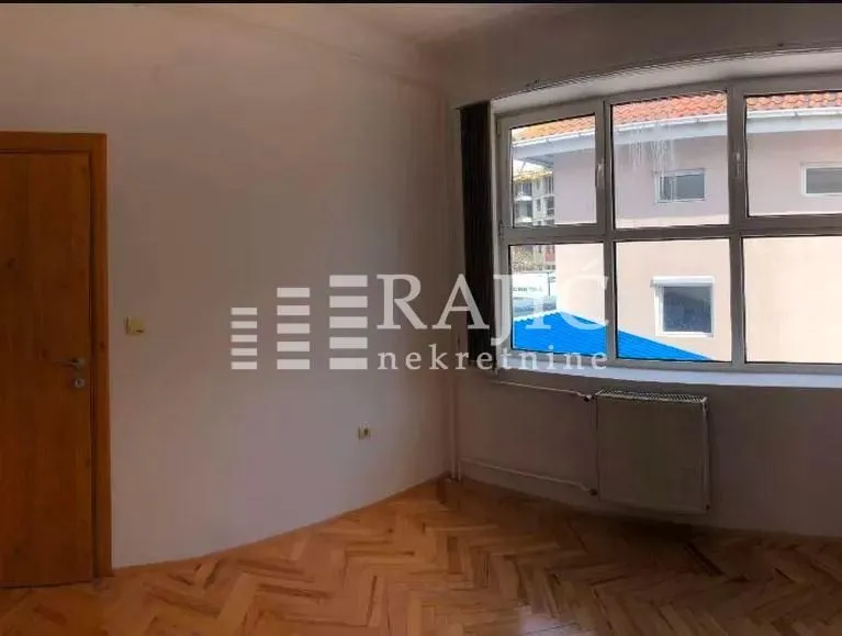 Rent, office space, 170m², Zemun Nova Galenika, Zemun Sve Podlokacije