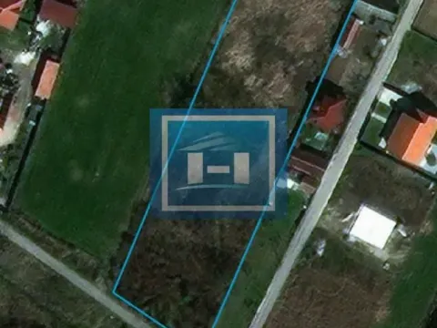 Zemljište in Jagodina