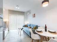 Izdavanje, garsonjera, 20m², Bečići, Budva - image 2