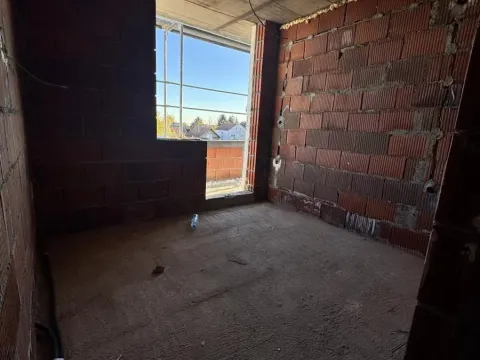 Sale, two bedroom apartment, 41m², Novi Banovci, Stara Pazova