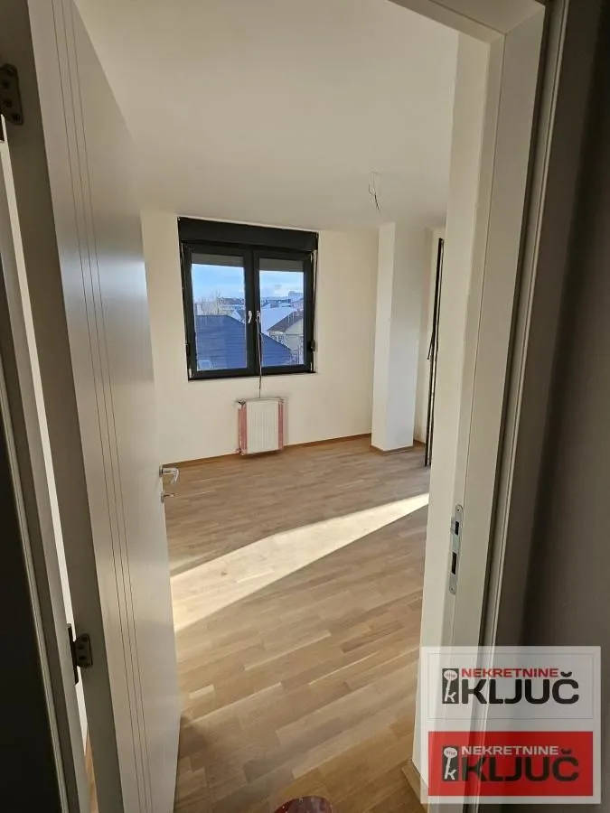 Prodaja, trosoban stan, 87m², Telep, Novi Sad Sve Podlokacije