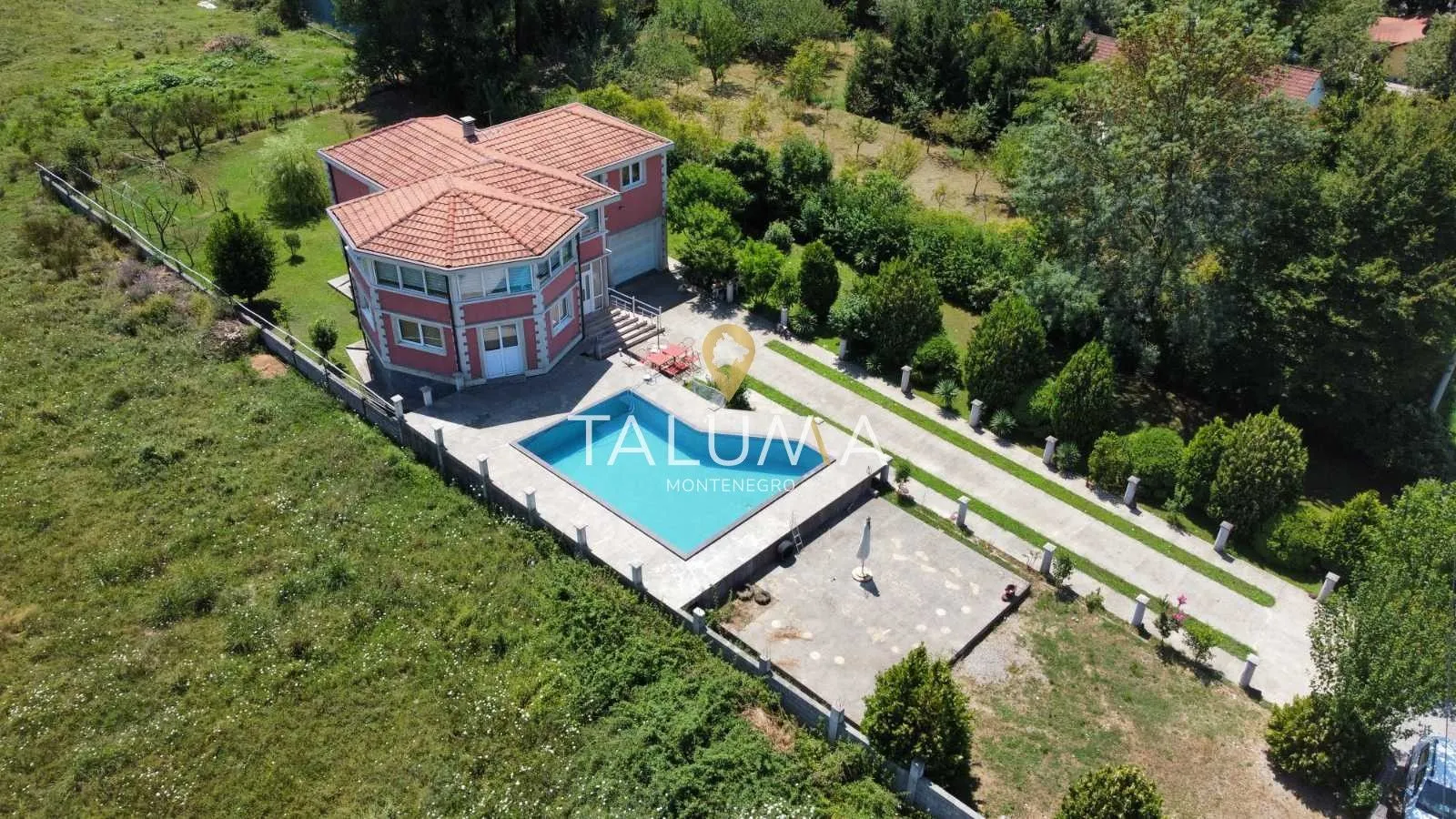 Sale, house, 300m², Jastreb, Danilovgrad