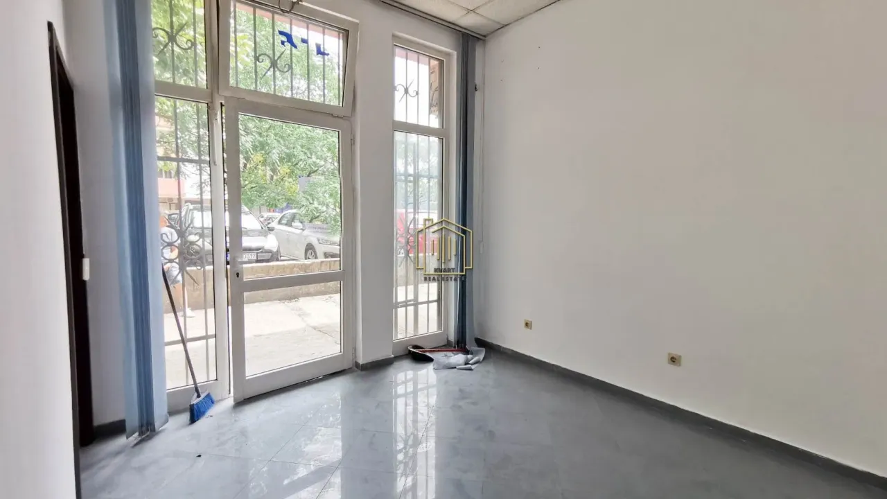 Sale, office space, 27m², Podgorica, Crna Gora