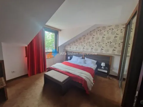 Rent, four bedroom apartment, 172m², Savski Venac, Beograd - image 8