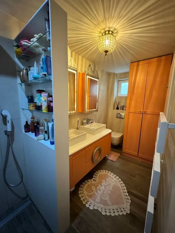 Sale, four bedroom apartment, 105m², Kalenić Pijaca, Vračar Sve Podlokacije