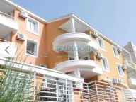 Sale, hospitality venue, 840m², Petrovac, Budva - image 1