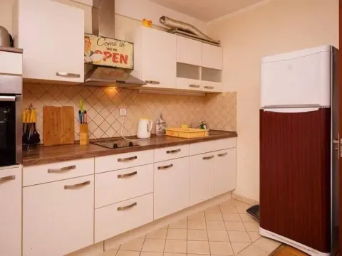 Sale, three bedroom apartment, 76m², Budva, Crna Gora - image 6