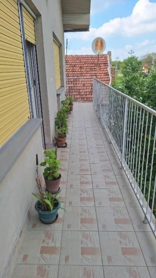 Prodaja, kuća, 199m², Kula, Srbija
