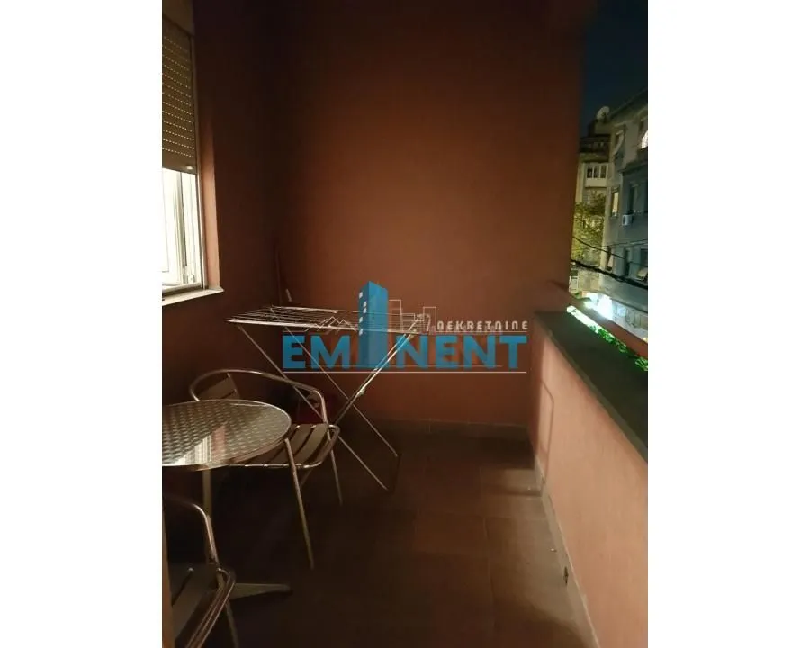 Izdavanje, dvosoban stan, 62m², Palilula Sve Podlokacije, Beograd