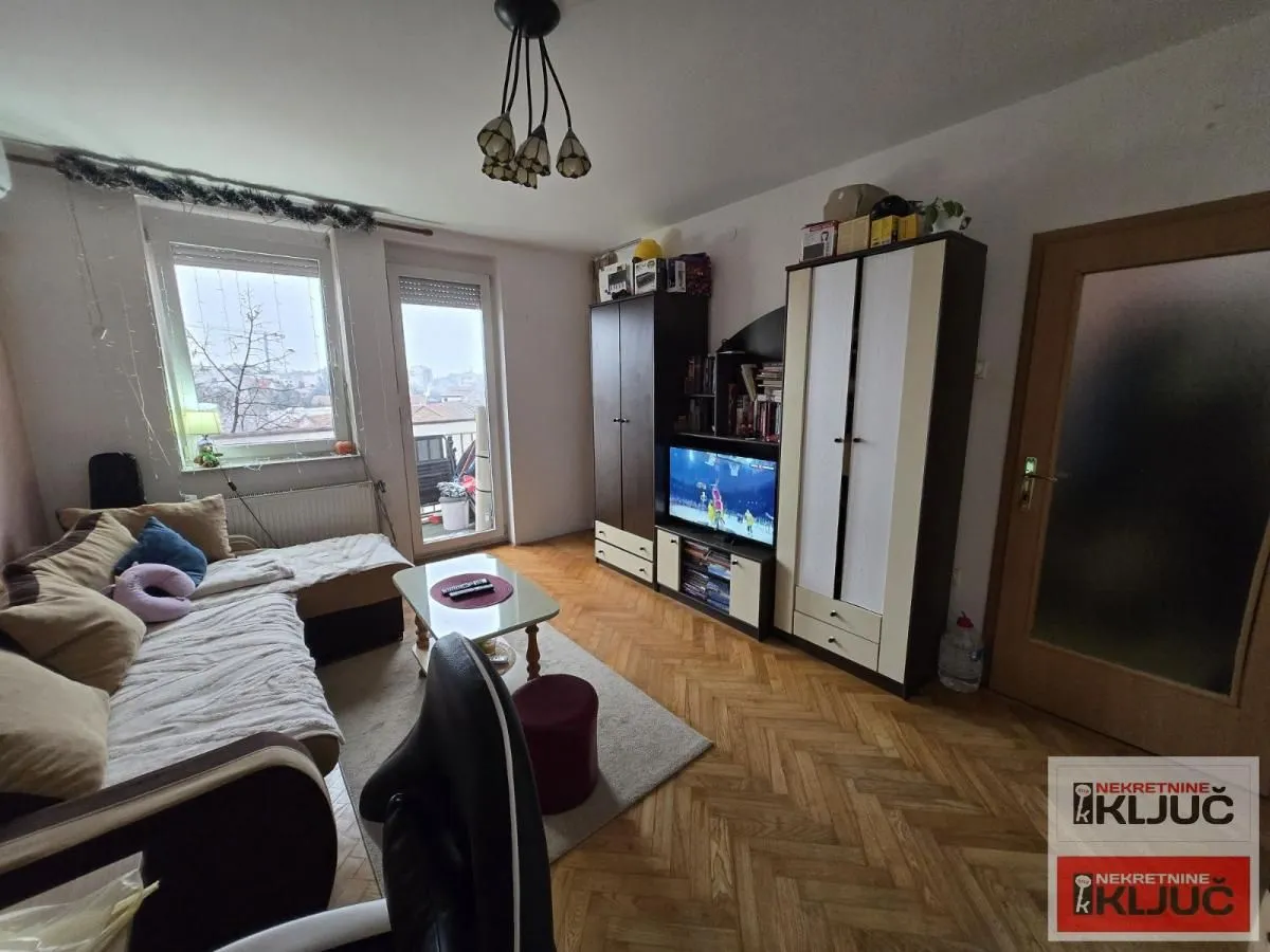 Prodaja, jednosoban stan, 30m², Rotkvarija, Novi Sad Sve Podlokacije