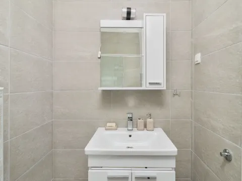 Sale, studio apartment, 19m², Kavač, Kotor - image 7