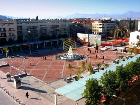 Rent, one bedroom apartment, 42m², Centar, Podgorica - image 1