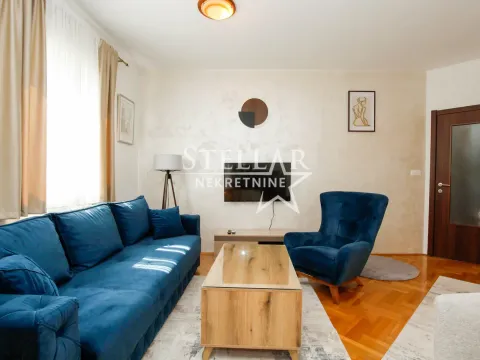 Izdavanje, jednosoban stan, 43m², Stari Aerodrom, Podgorica - image 1