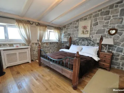 Prodaja, kuća, 105m², Tivat, Crna Gora - image 34
