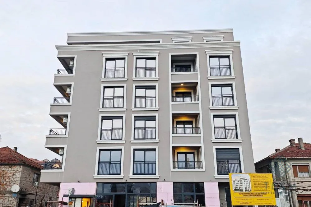 Rent, office space, 67m², Preko Morače, Podgorica