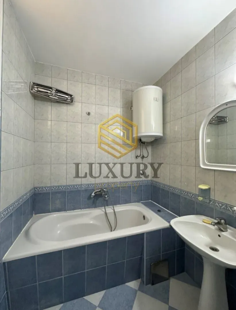 Rent, office space, 76m², Gintaš, Podgorica