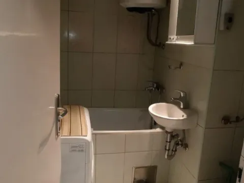 Rent, two bedroom apartment, 60m², Preko Morače, Podgorica - image 13