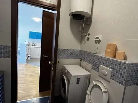 Izdavanje, jednosoban stan, 51m², City Kvart, Podgorica - image 7