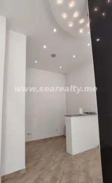 Sale, office space, 53m², Centar, Tivat - image 4