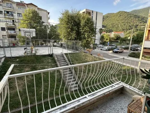 Prodaja, stan, 85m², Seljanovo, Tivat - image 2
