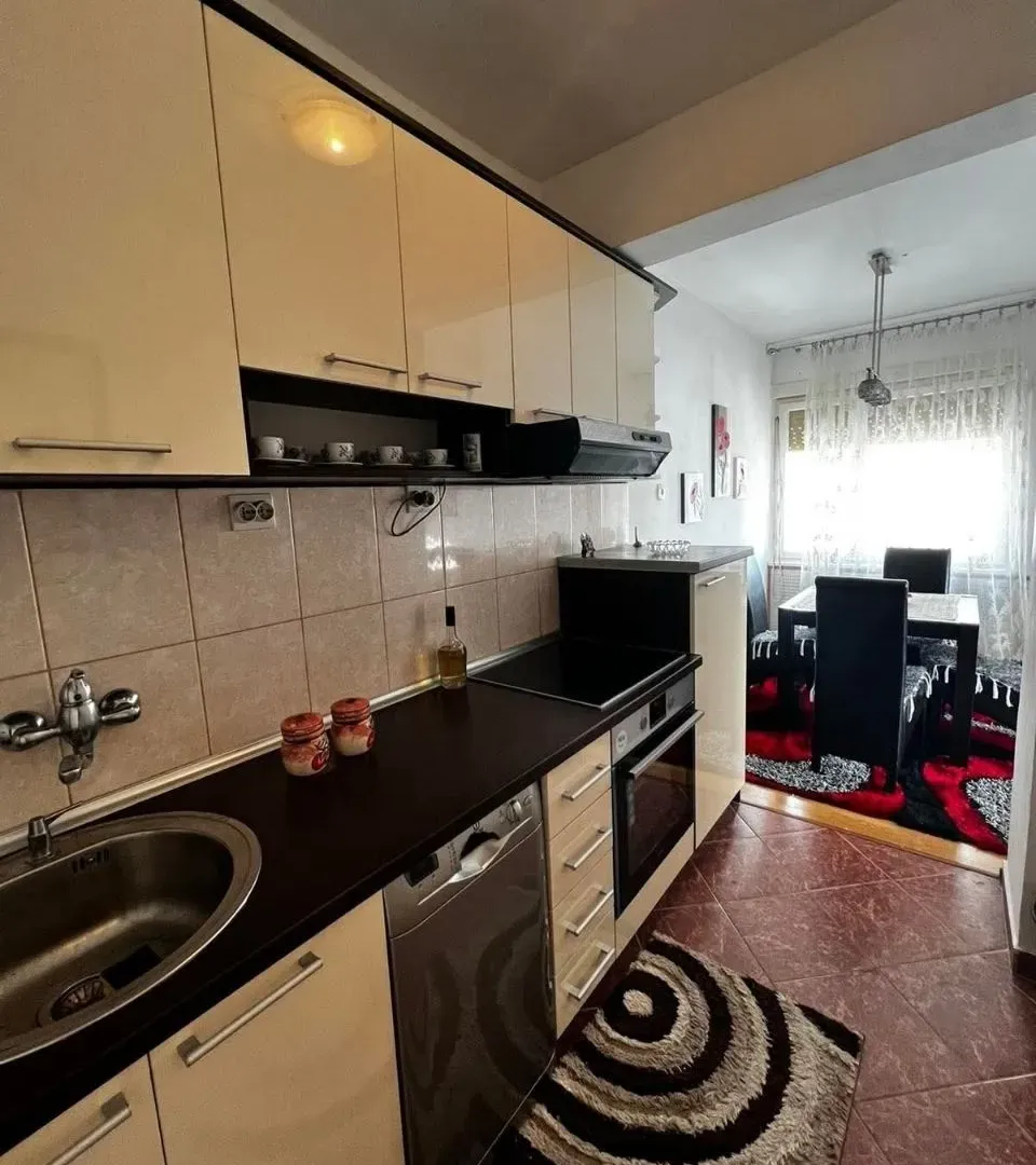 Rent, two bedroom apartment, 70m², Centar, Tivat