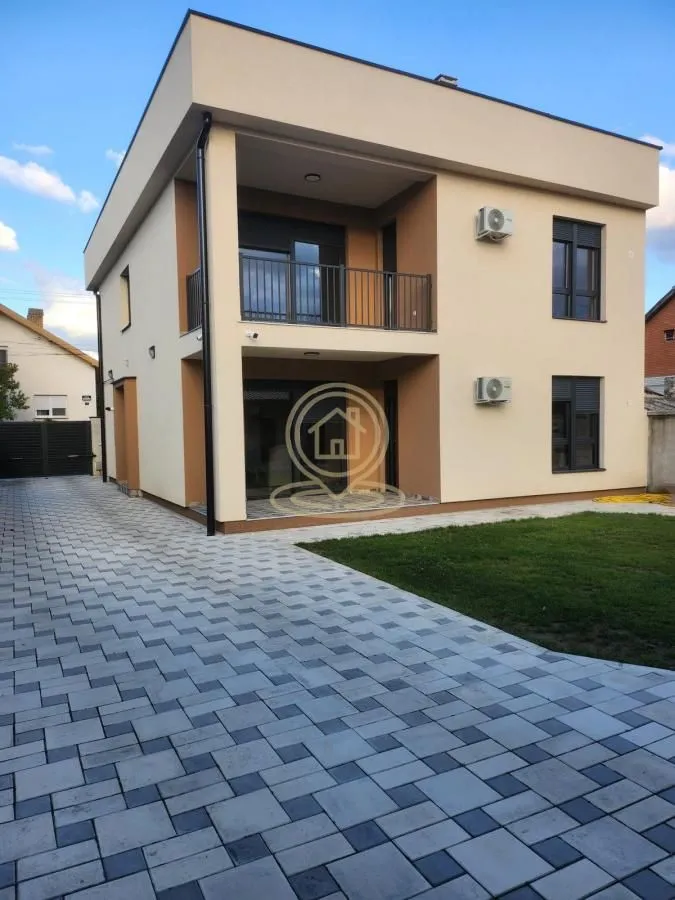 Prodaja, kuća, 235m², Telep, Novi Sad Sve Podlokacije